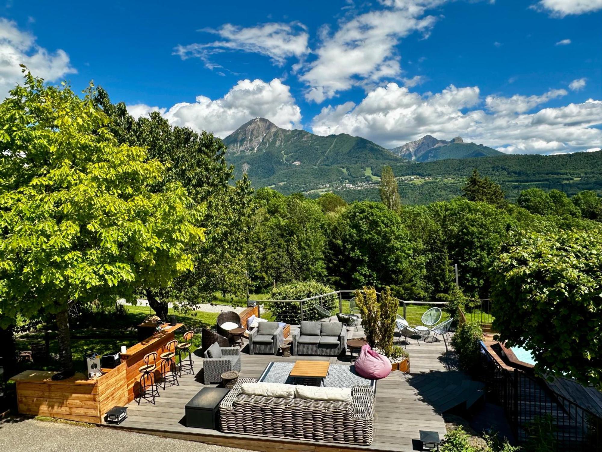 Chambre D'Hotes La Grange Des Ecrins Chabottes Exterior photo